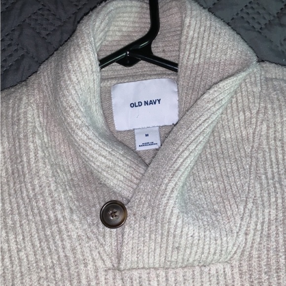 Buttonless Cardigan - Picture 2 of 3